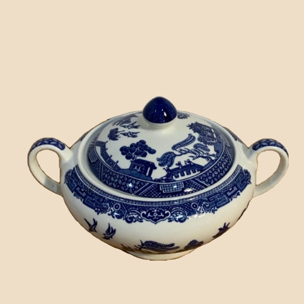 Blue Willow Style Sugar Bowl